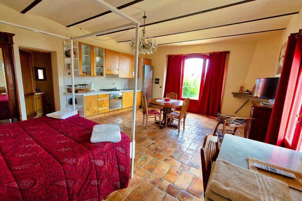 Podere Calvaiola Montecatini Val di Cecina Bagian luar foto